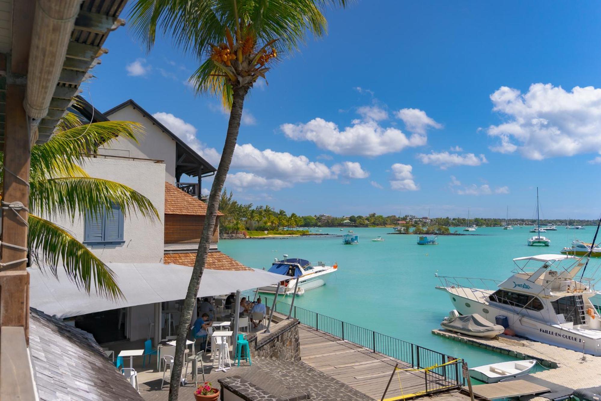 Beachfront Luxurious Stunning Sunset Boulevard Apartment, Гранд-Бэй Экстерьер фото