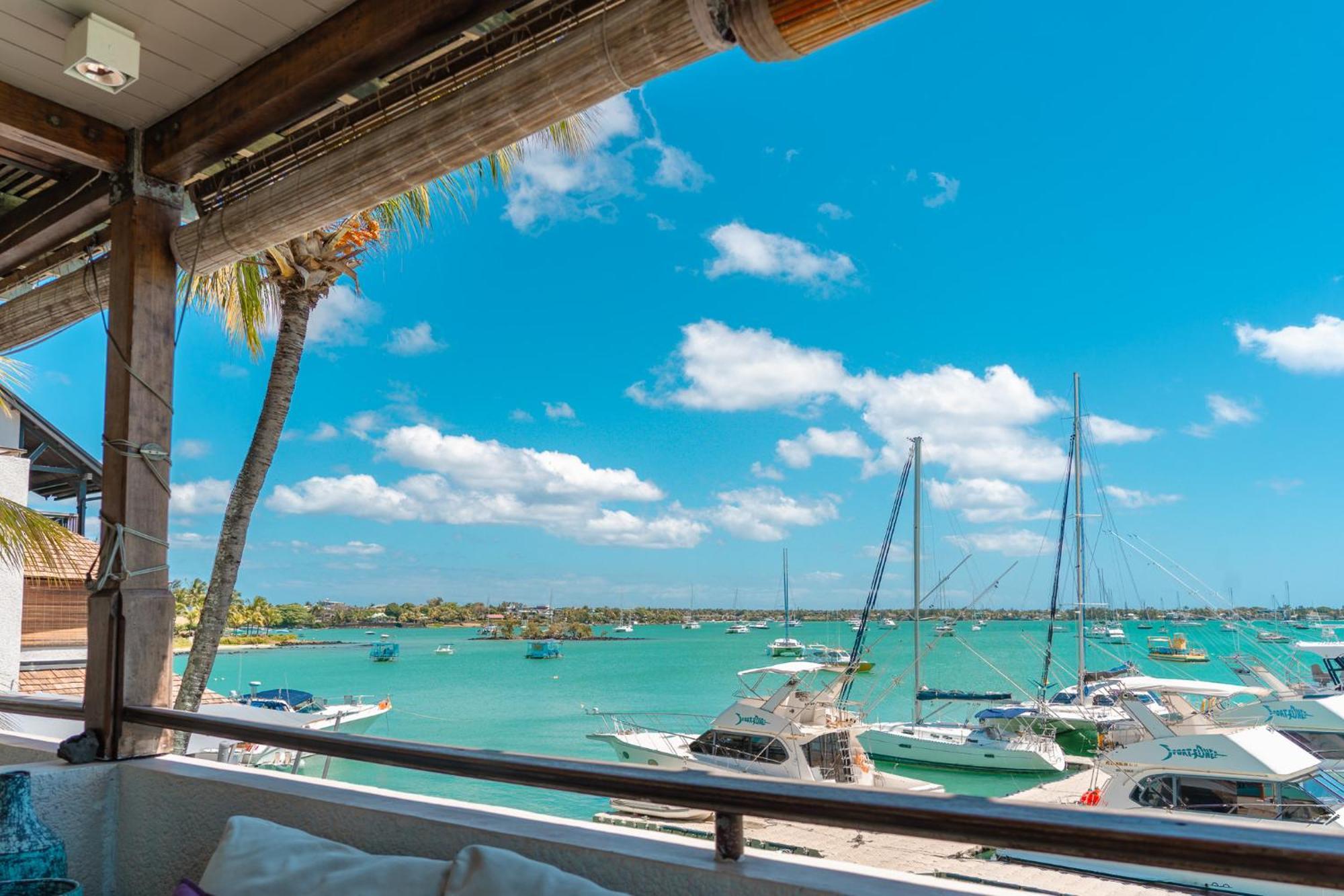 Beachfront Luxurious Stunning Sunset Boulevard Apartment, Гранд-Бэй Экстерьер фото